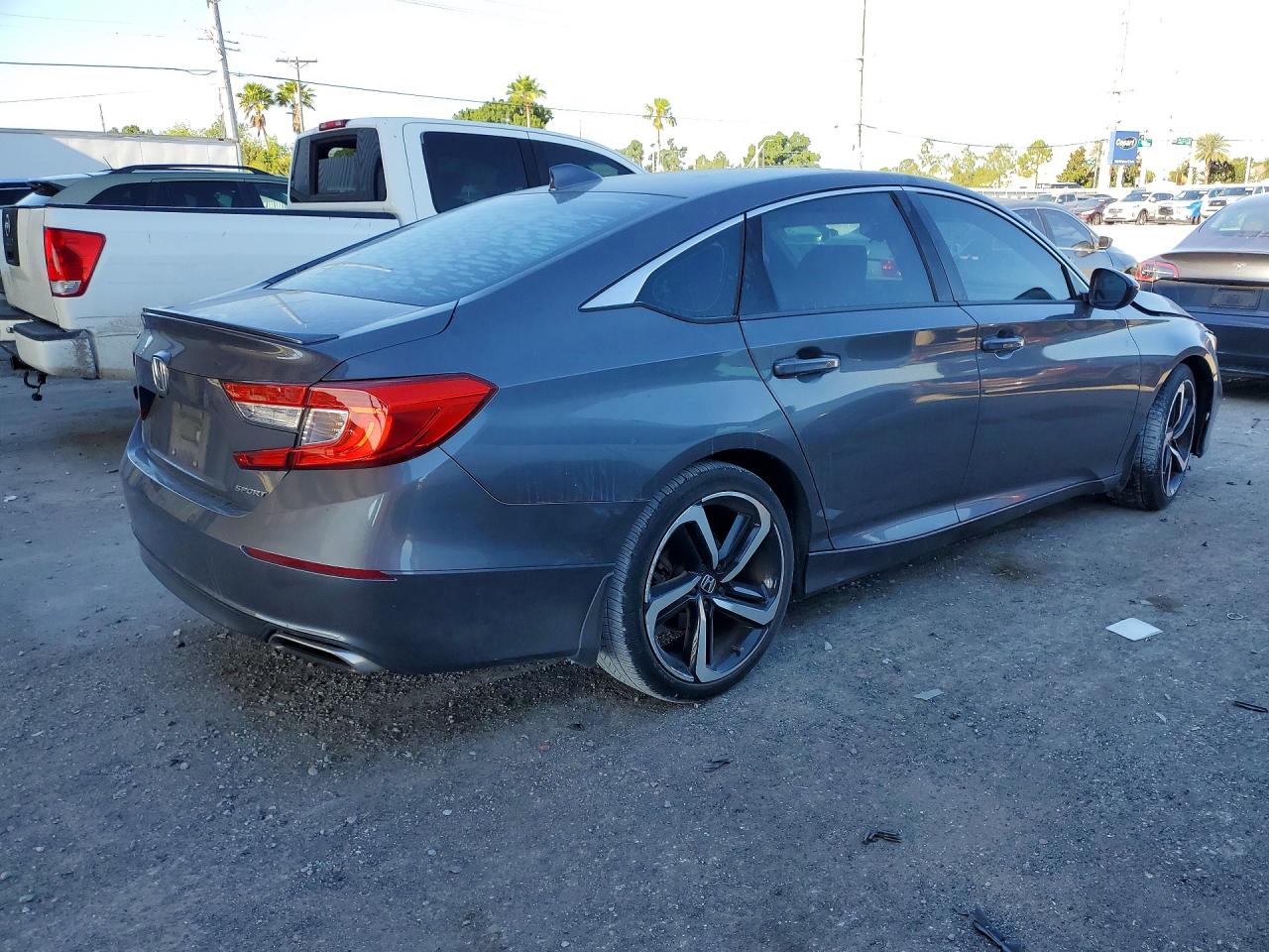 2018 HONDA ACCORD