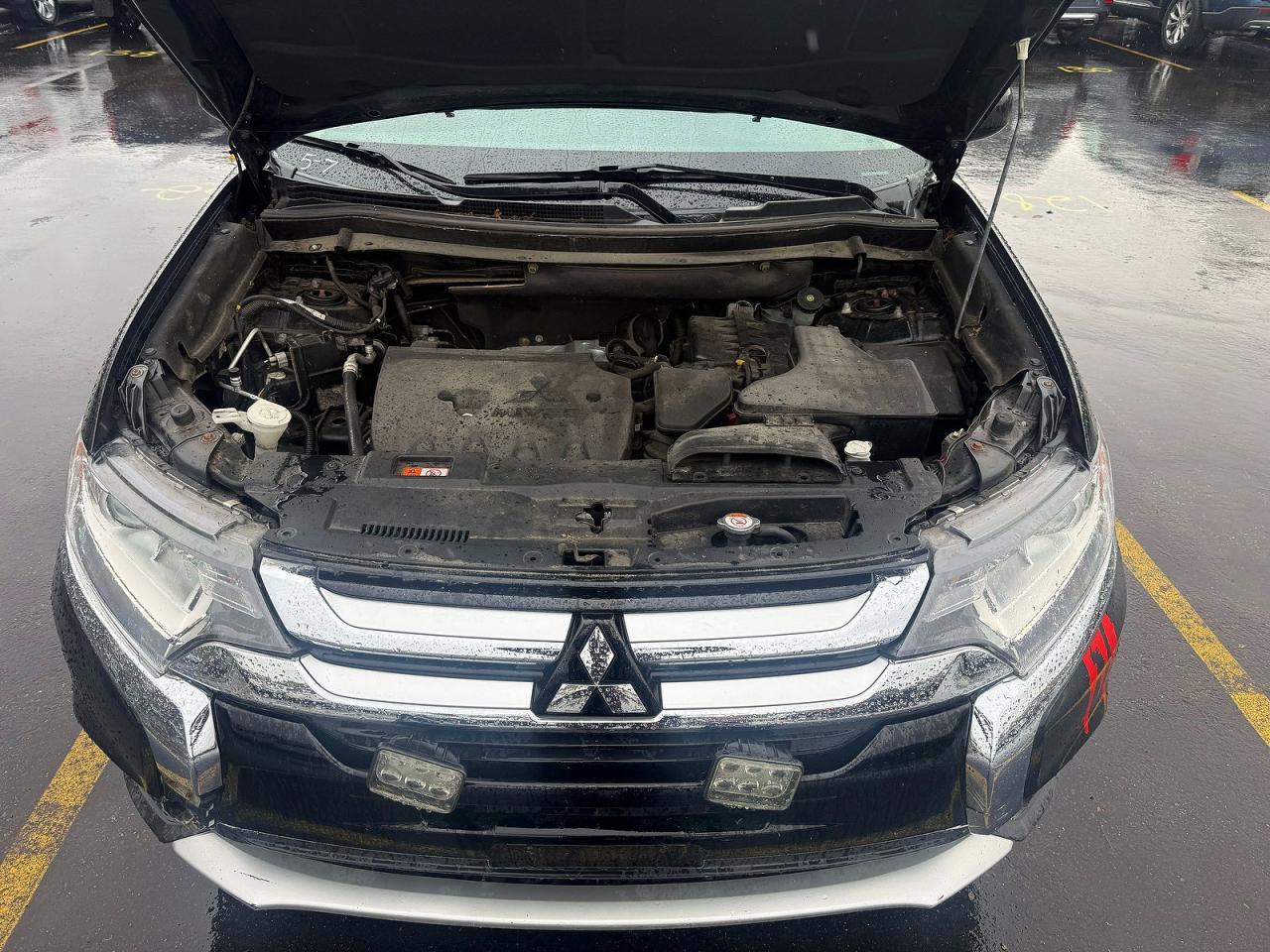 2018 MITSUBISHI OUTLANDER