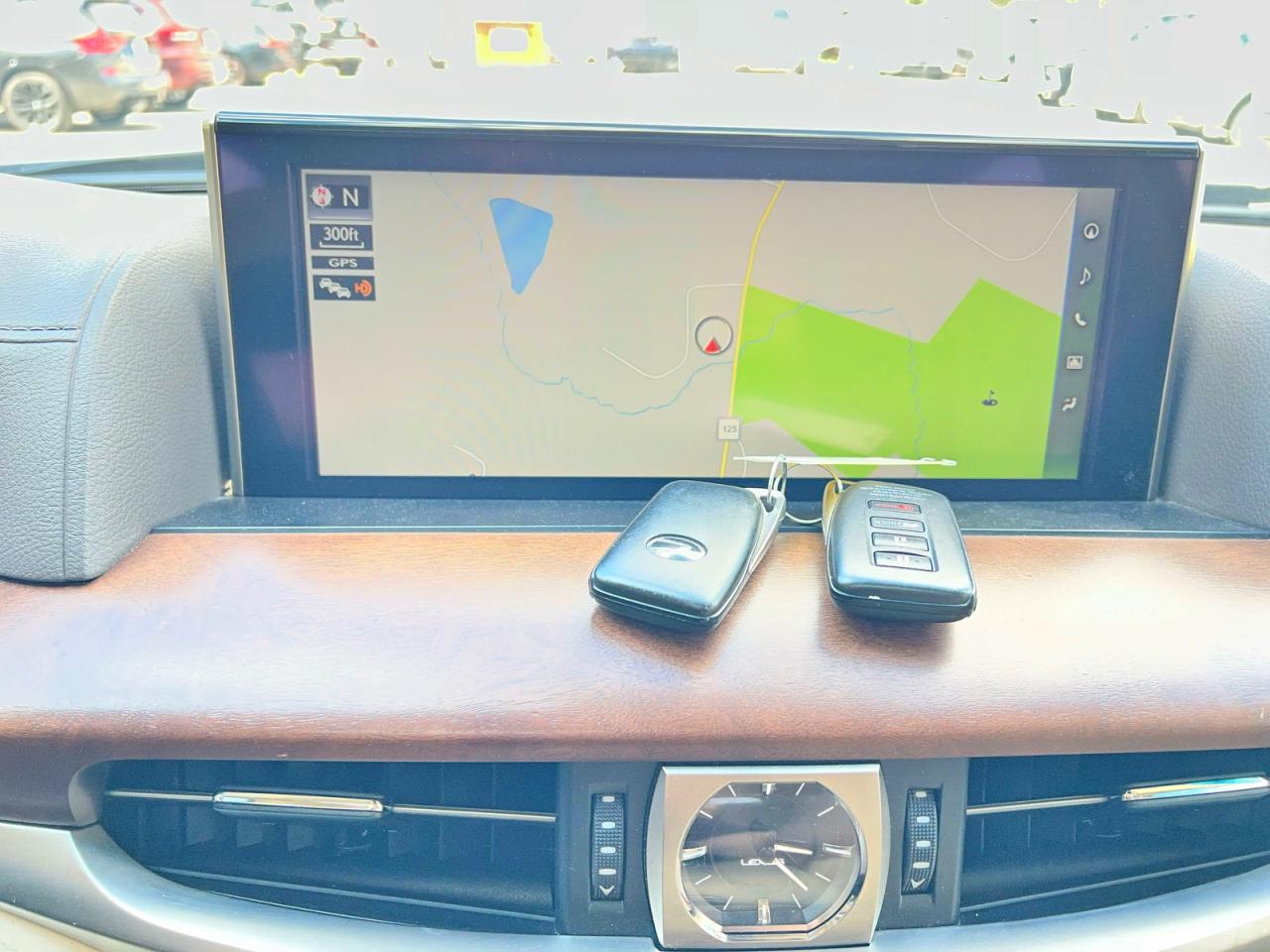 2019 LEXUS LX570