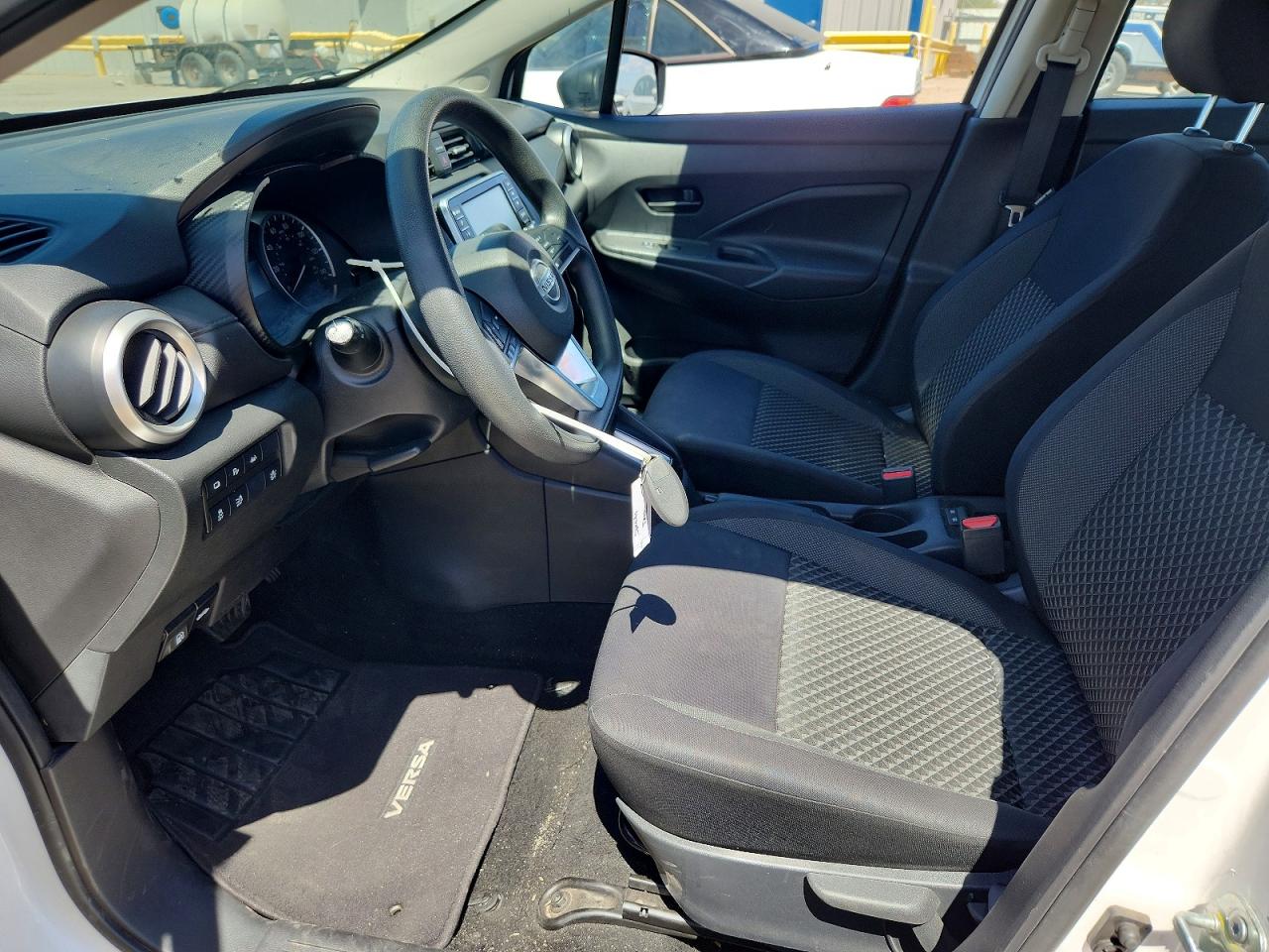 2020 NISSAN VERSA