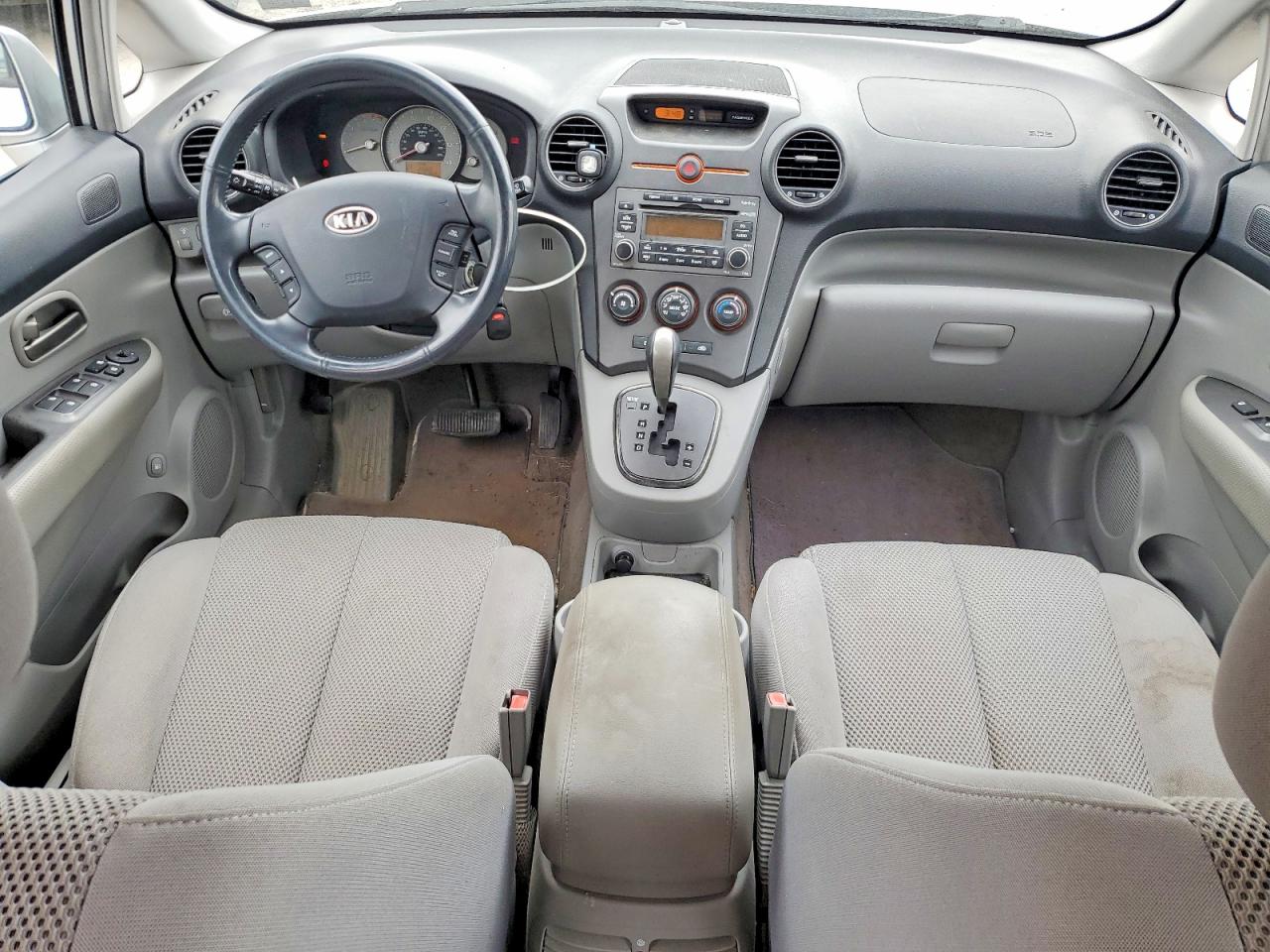 2007 KIA RONDO