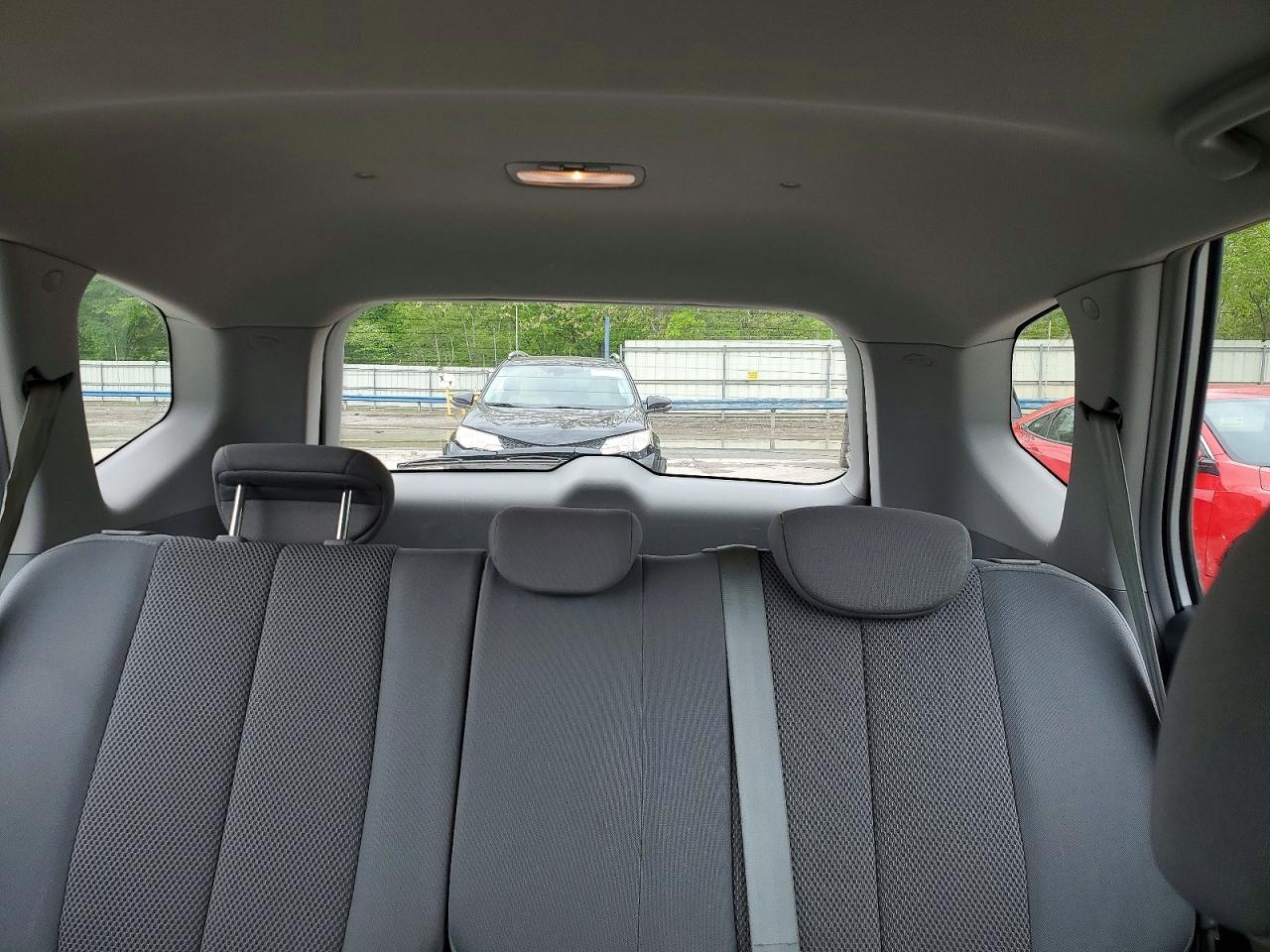 2007 KIA RONDO