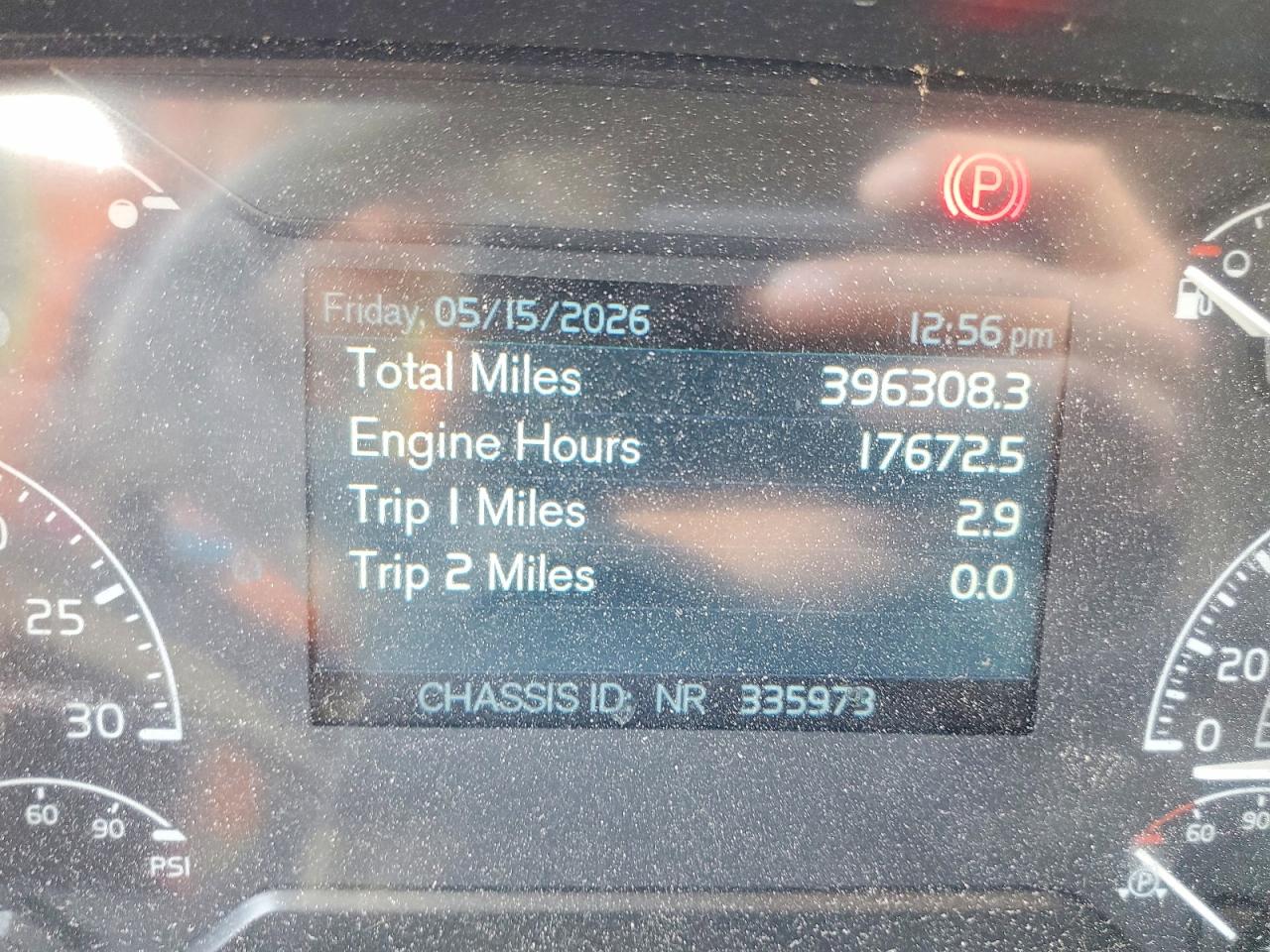 2023 VOLVO VN