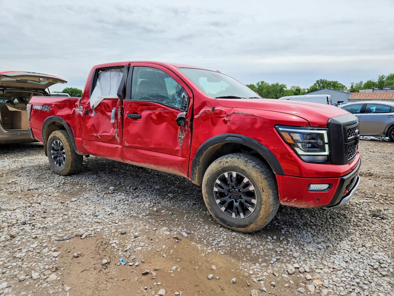 2021 NISSAN TITAN