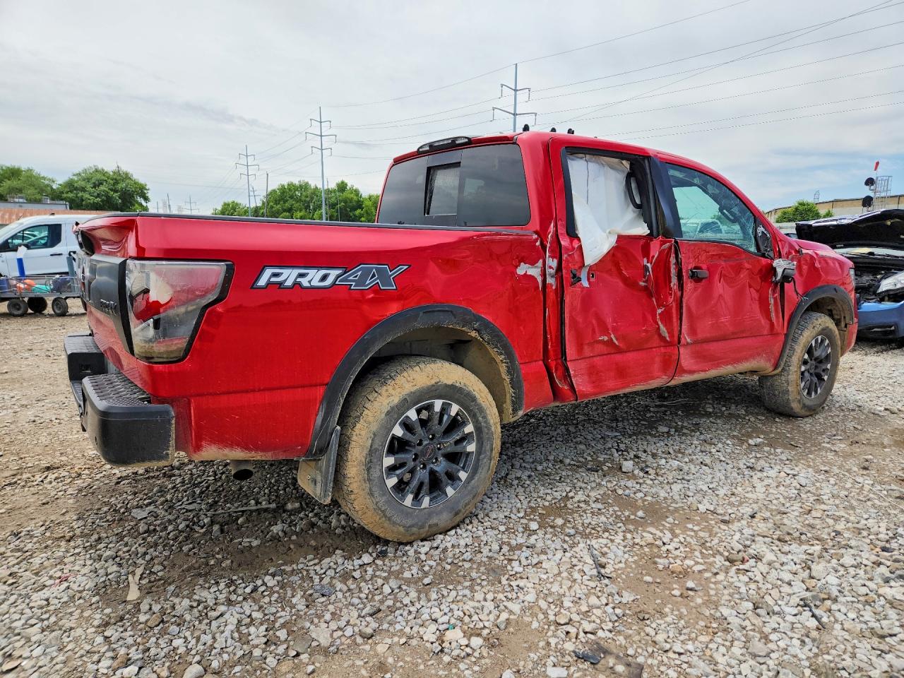 2021 NISSAN TITAN