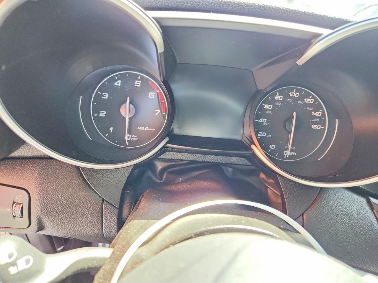 2022 ALFA ROMEO GIULIA