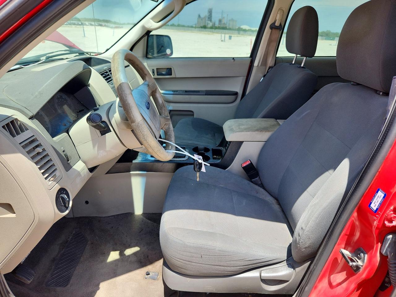 2009 FORD ESCAPE