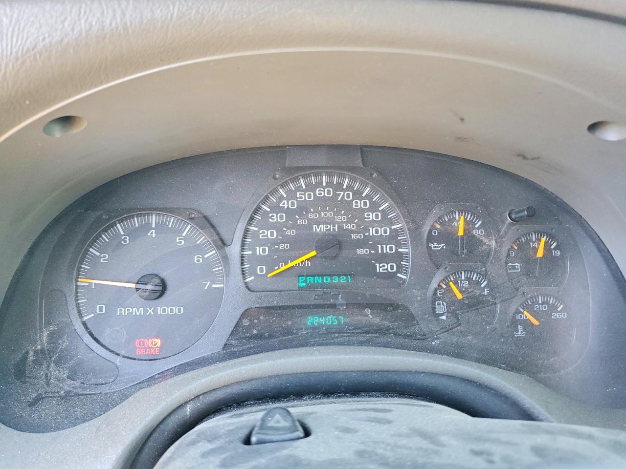 2004 CHEVROLET TRAILBLAZE