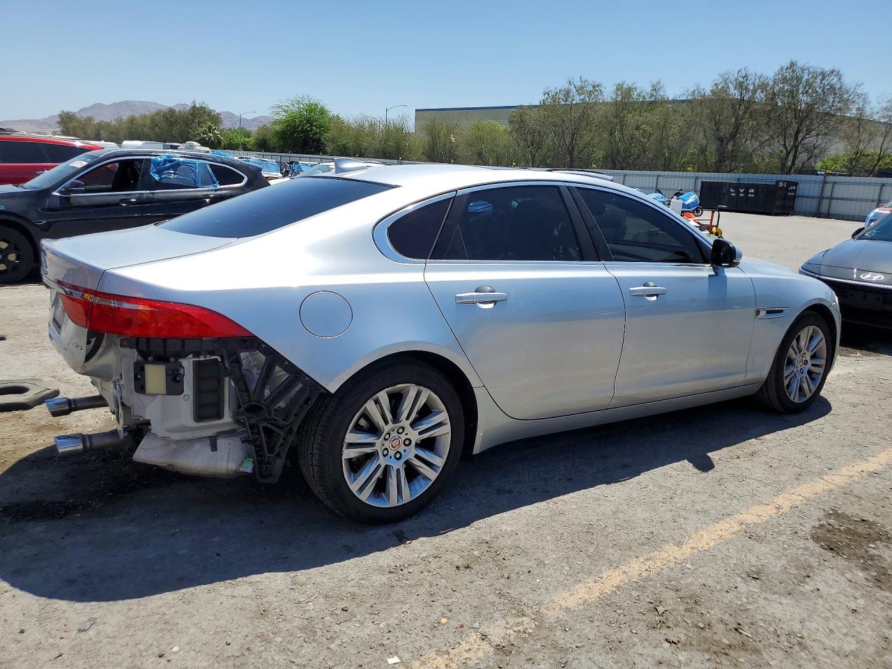 2017 JAGUAR XF