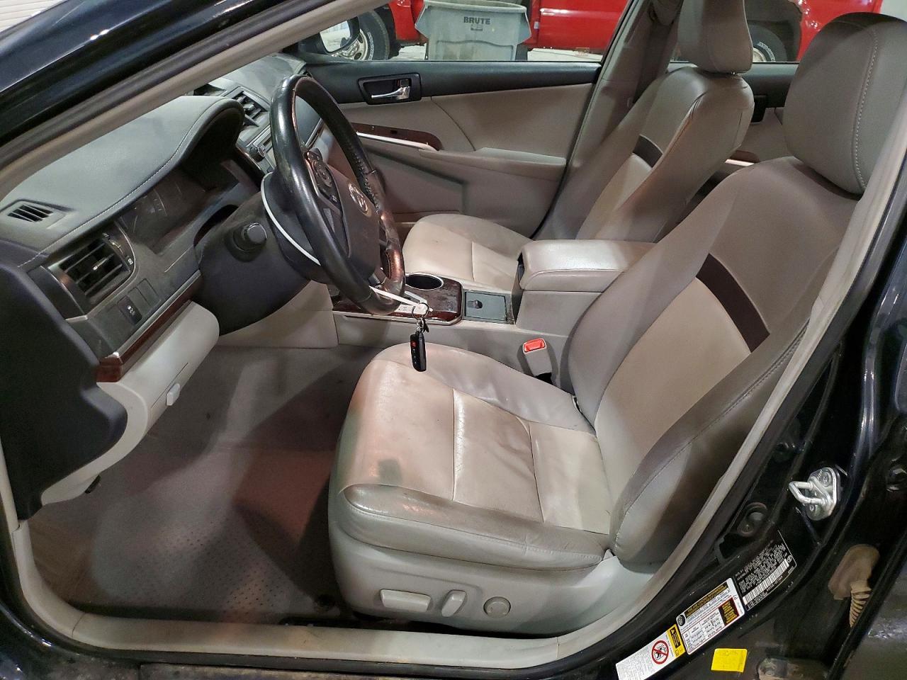 2012 TOYOTA CAMRY
