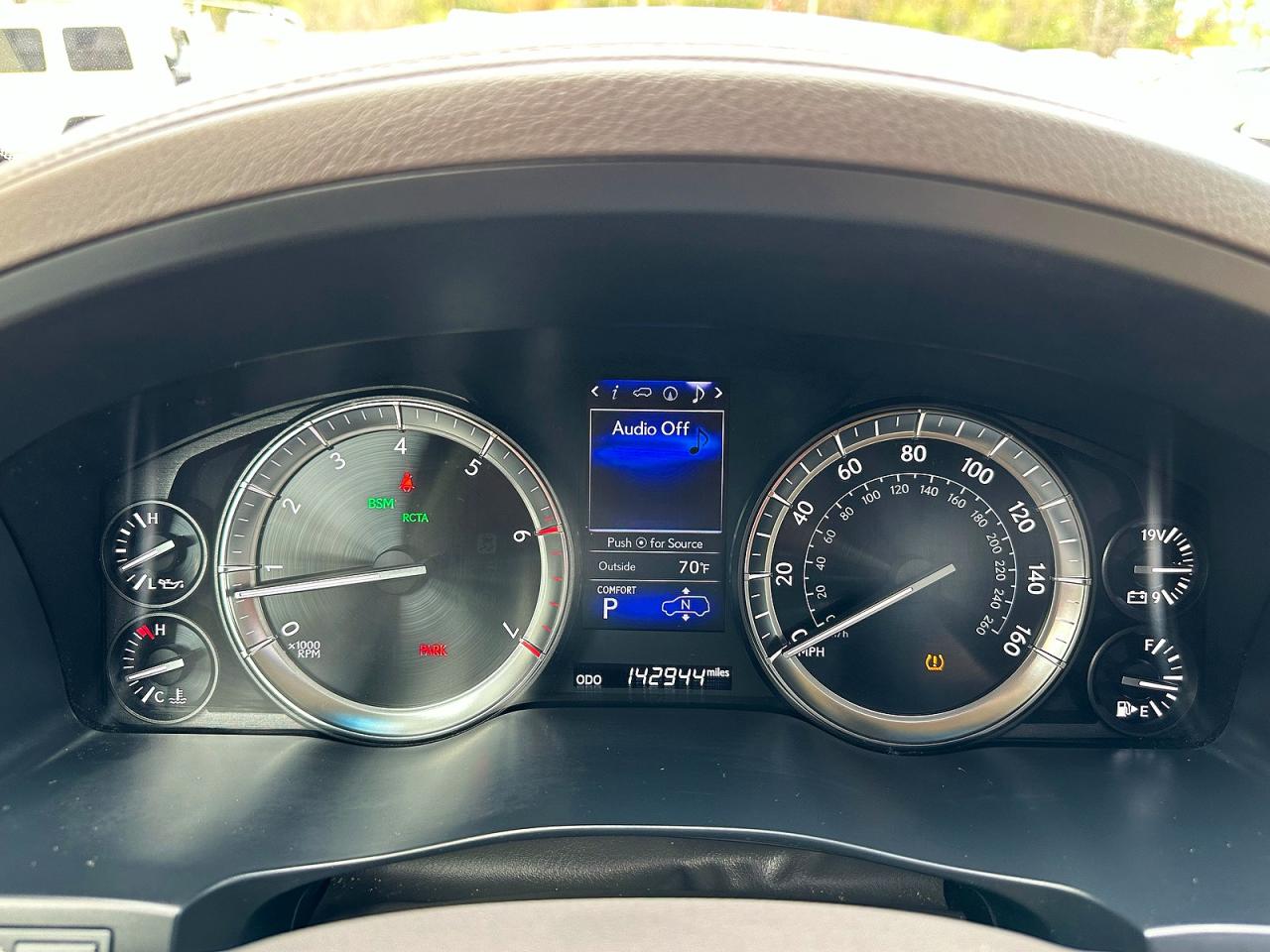 2017 LEXUS LX570