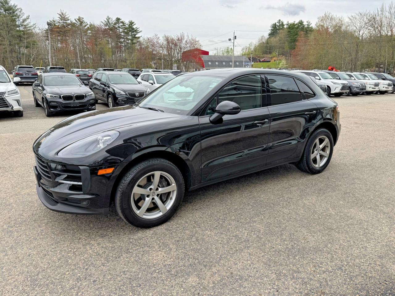 2021 PORSCHE MACAN