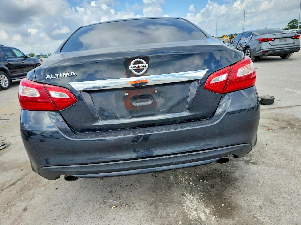 2016 NISSAN ALTIMA