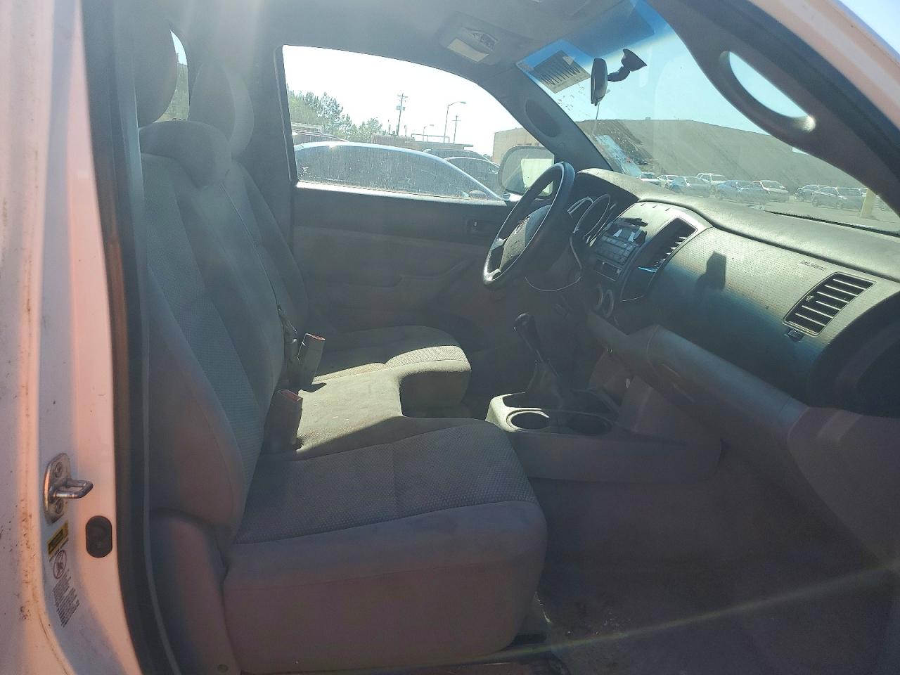 2011 TOYOTA TACOMA