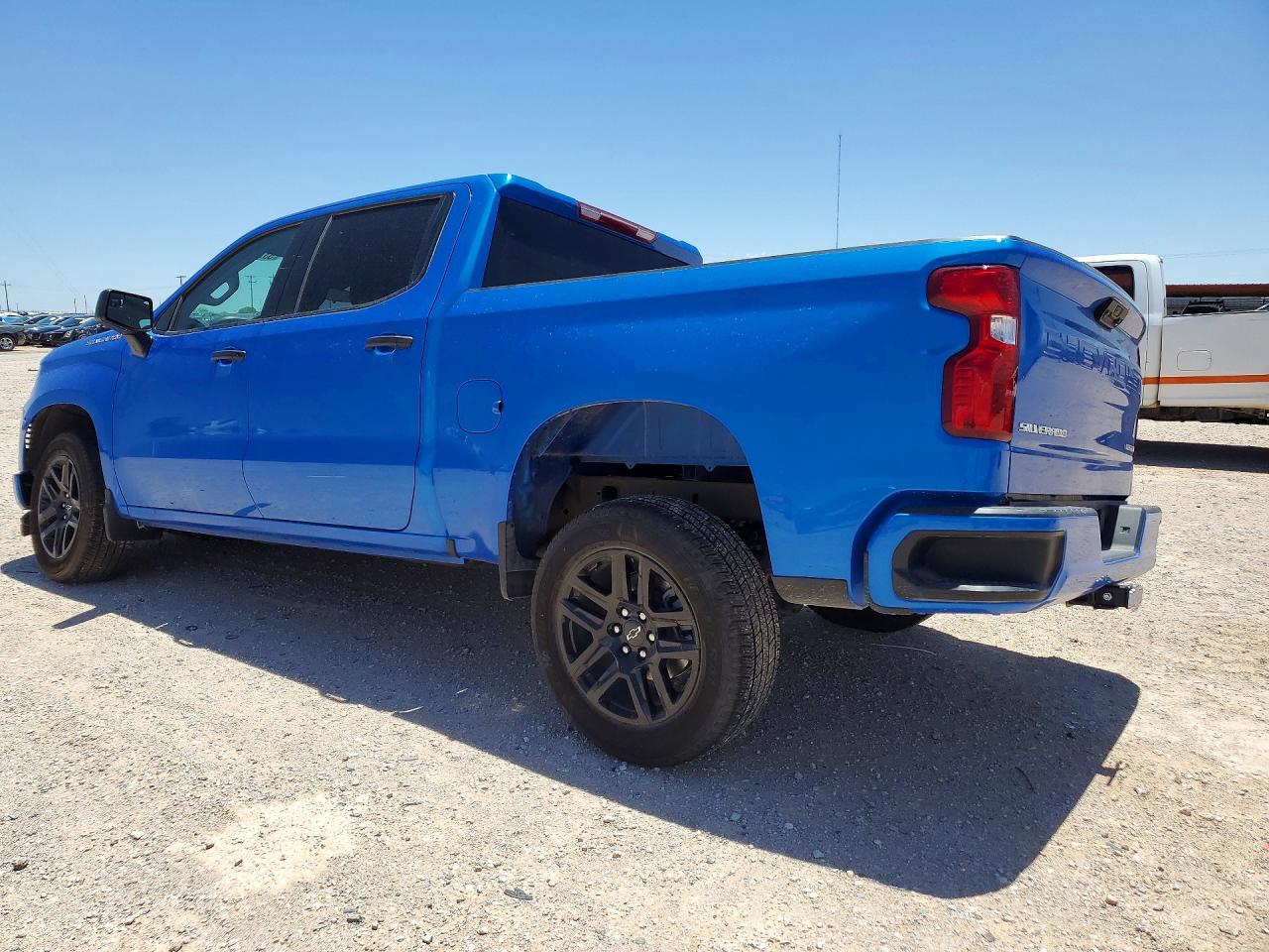 2025 CHEVROLET SILVERADO