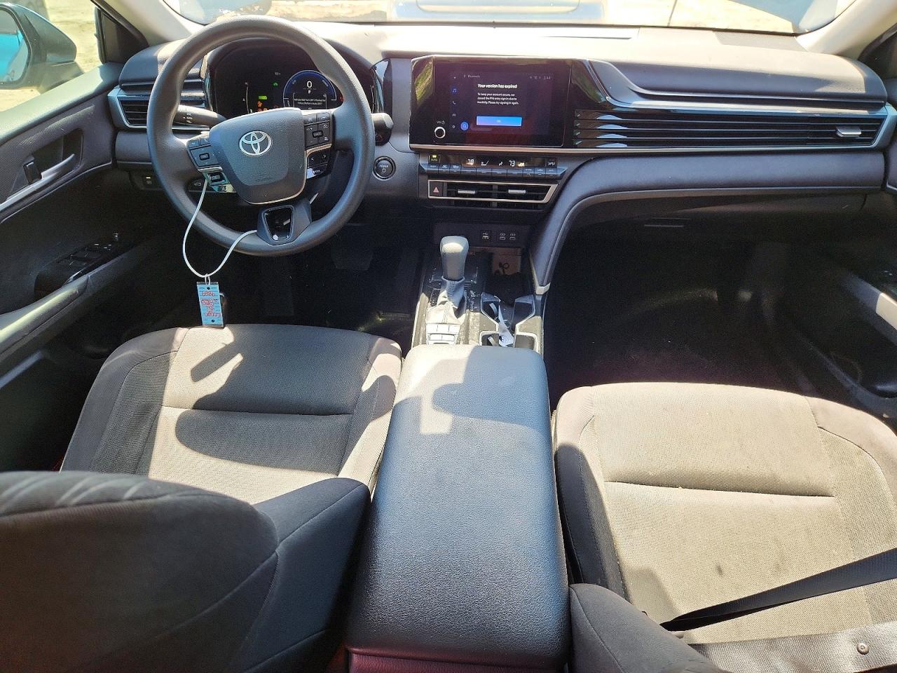 2025 TOYOTA CAMRY