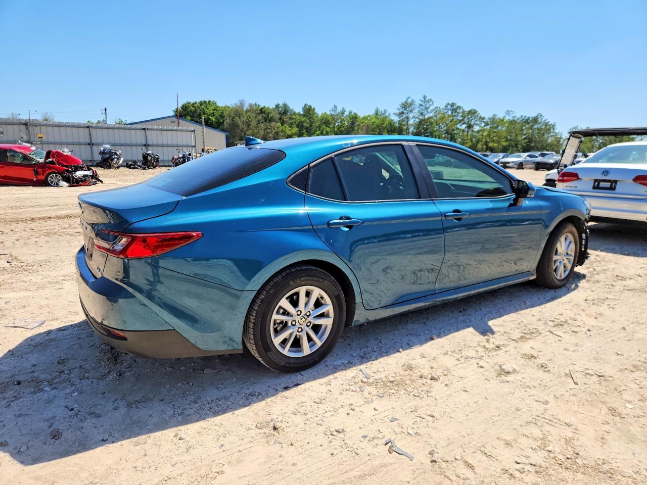 2025 TOYOTA CAMRY