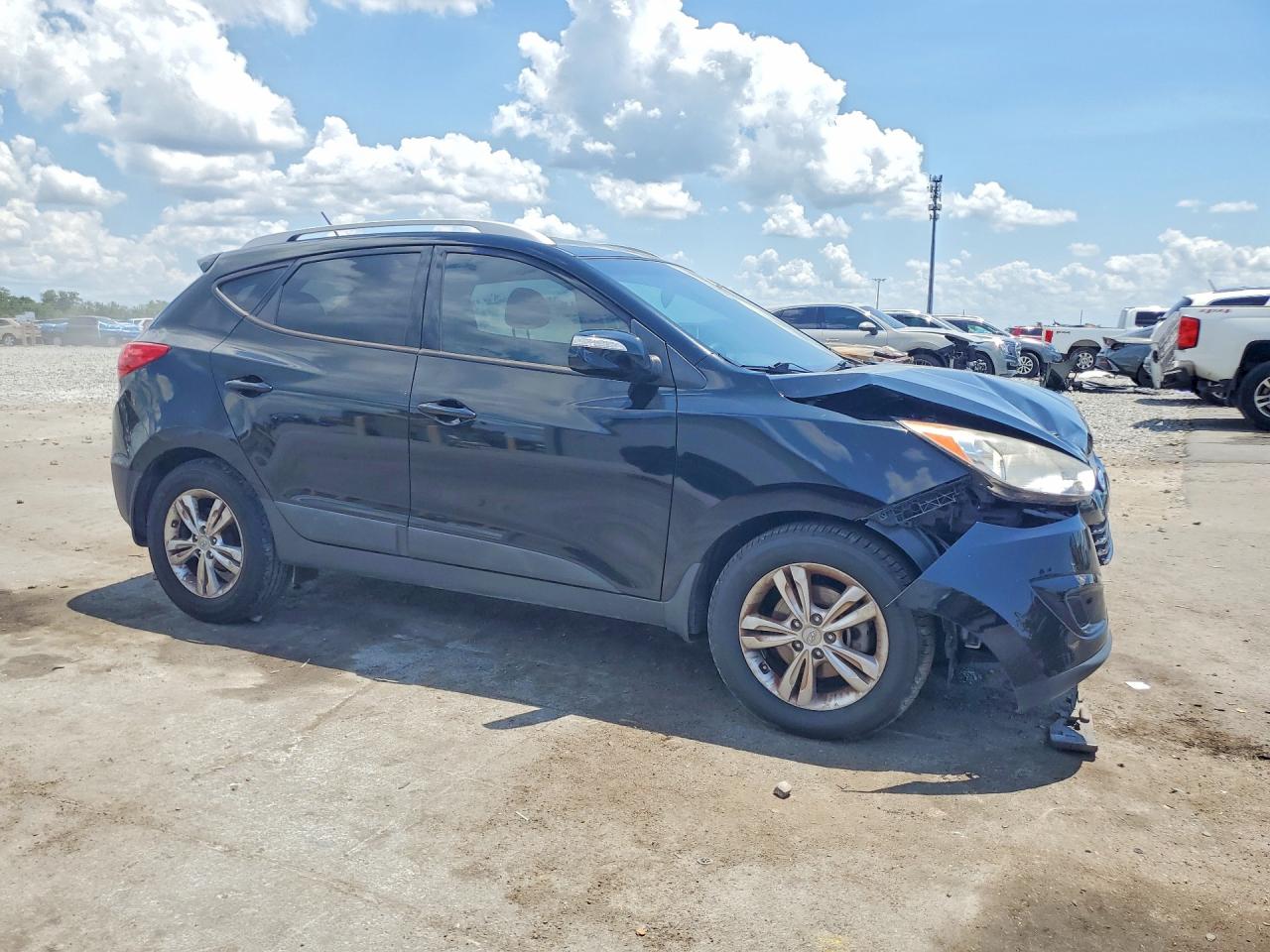 2012 HYUNDAI TUCSON