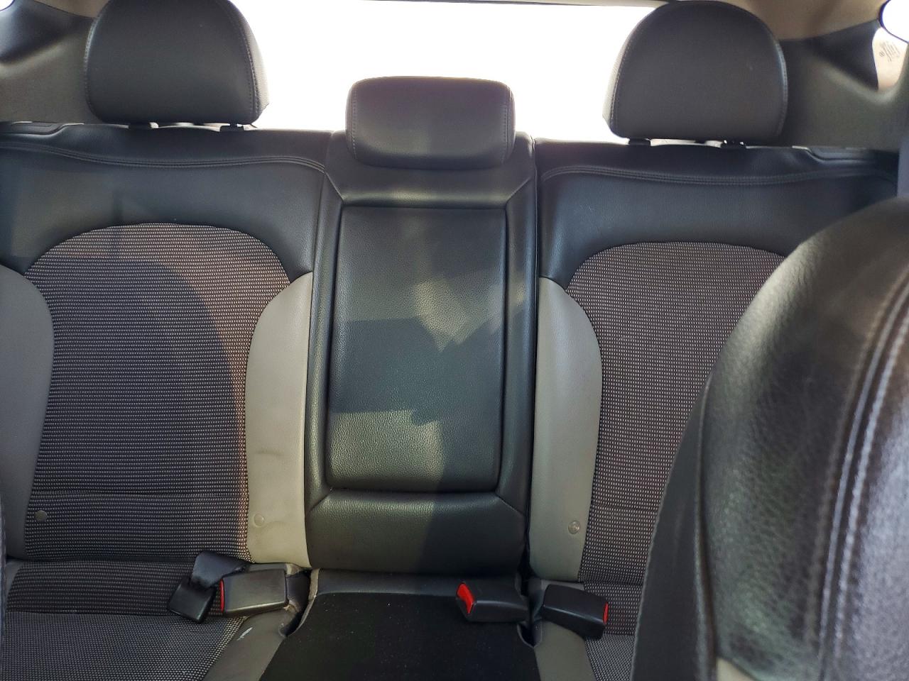 2012 HYUNDAI TUCSON
