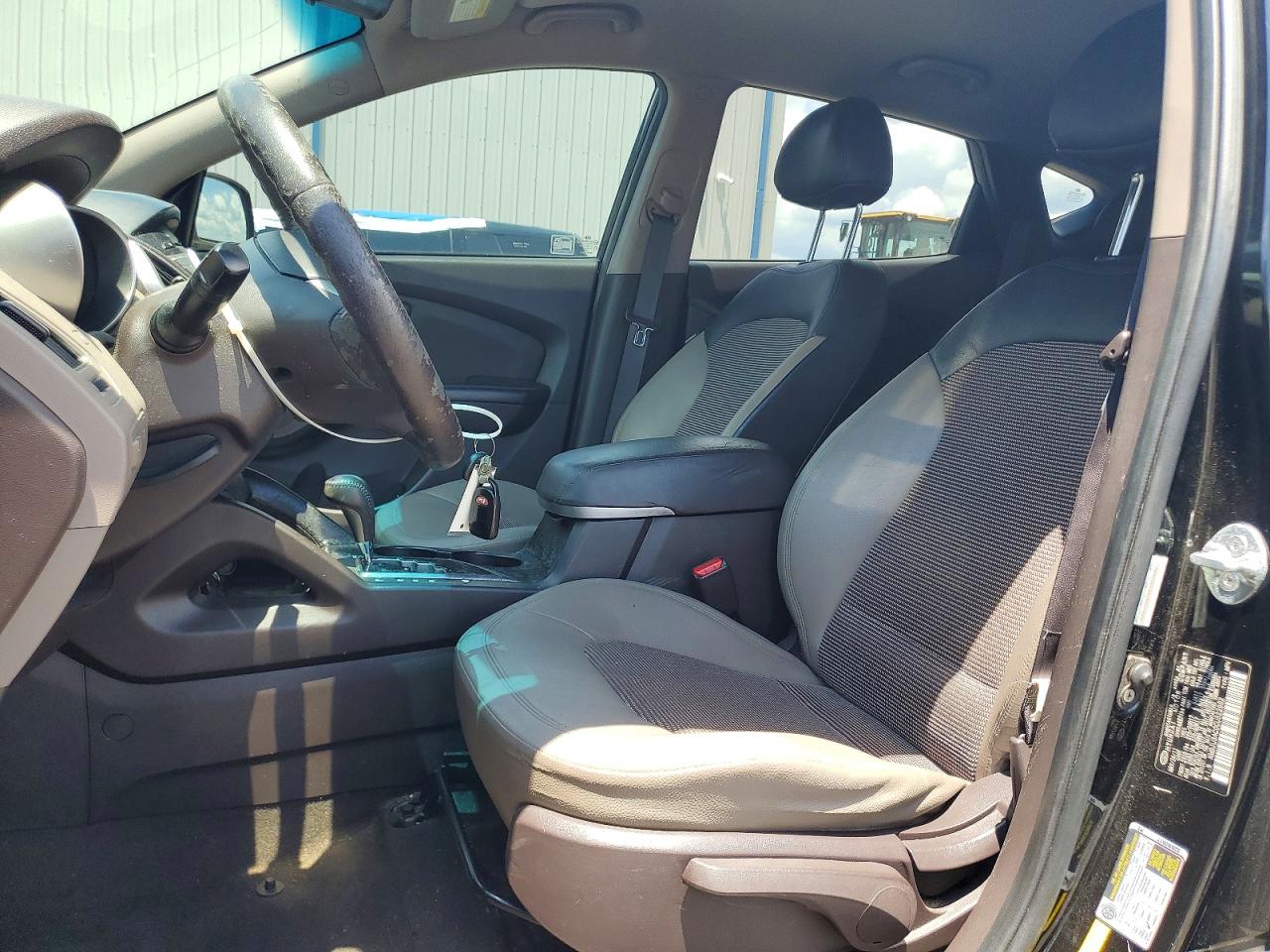 2012 HYUNDAI TUCSON