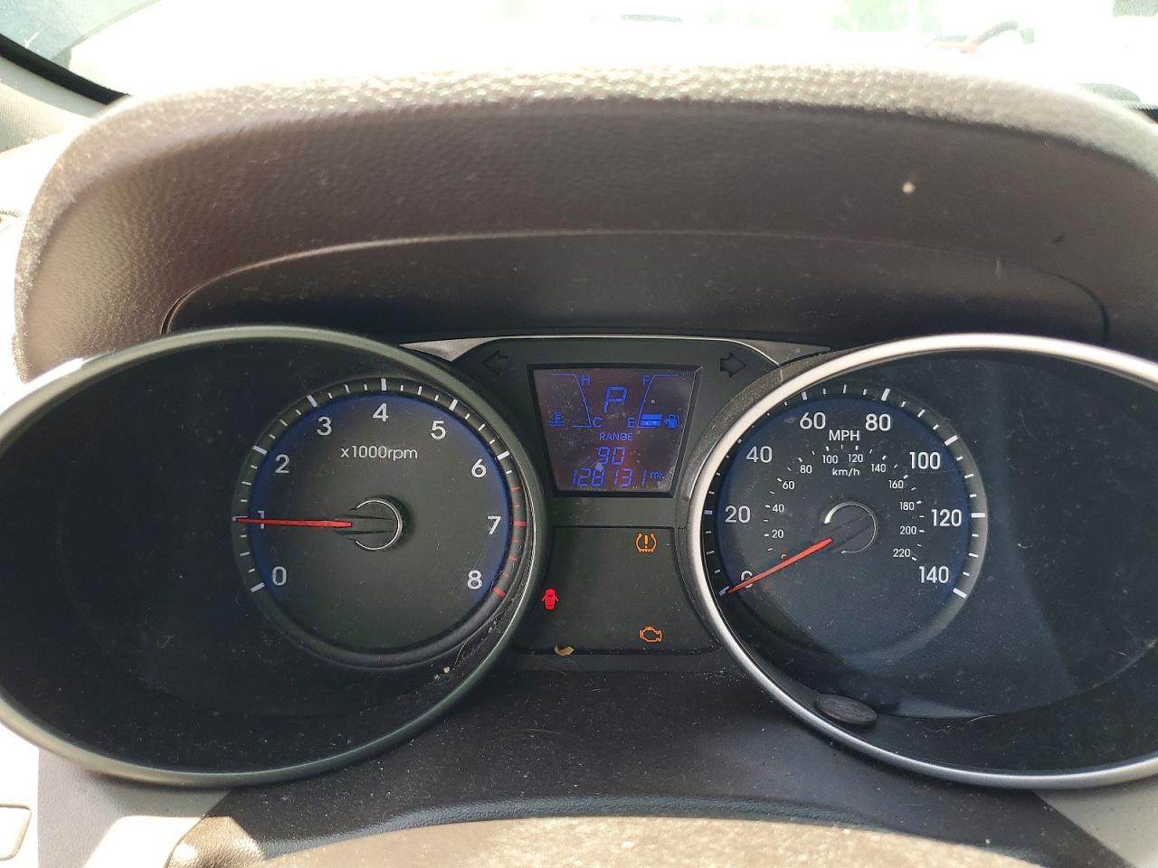 2012 HYUNDAI TUCSON