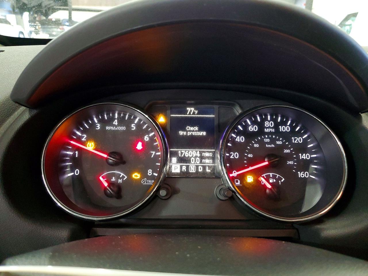 2014 NISSAN ROGUE