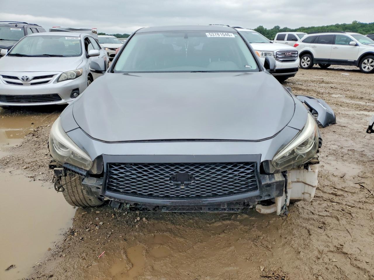 2015 INFINITI Q50