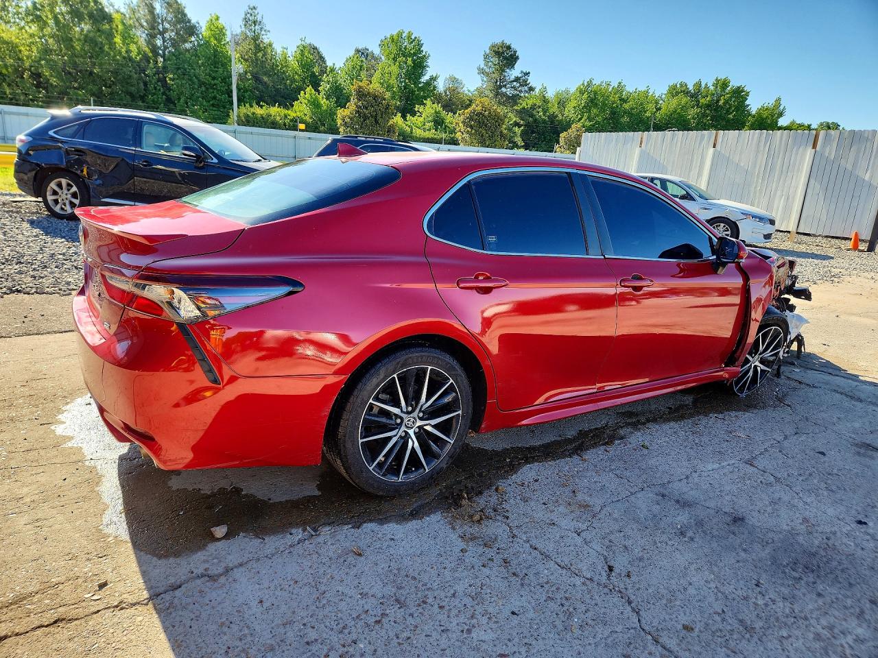 2023 TOYOTA CAMRY
