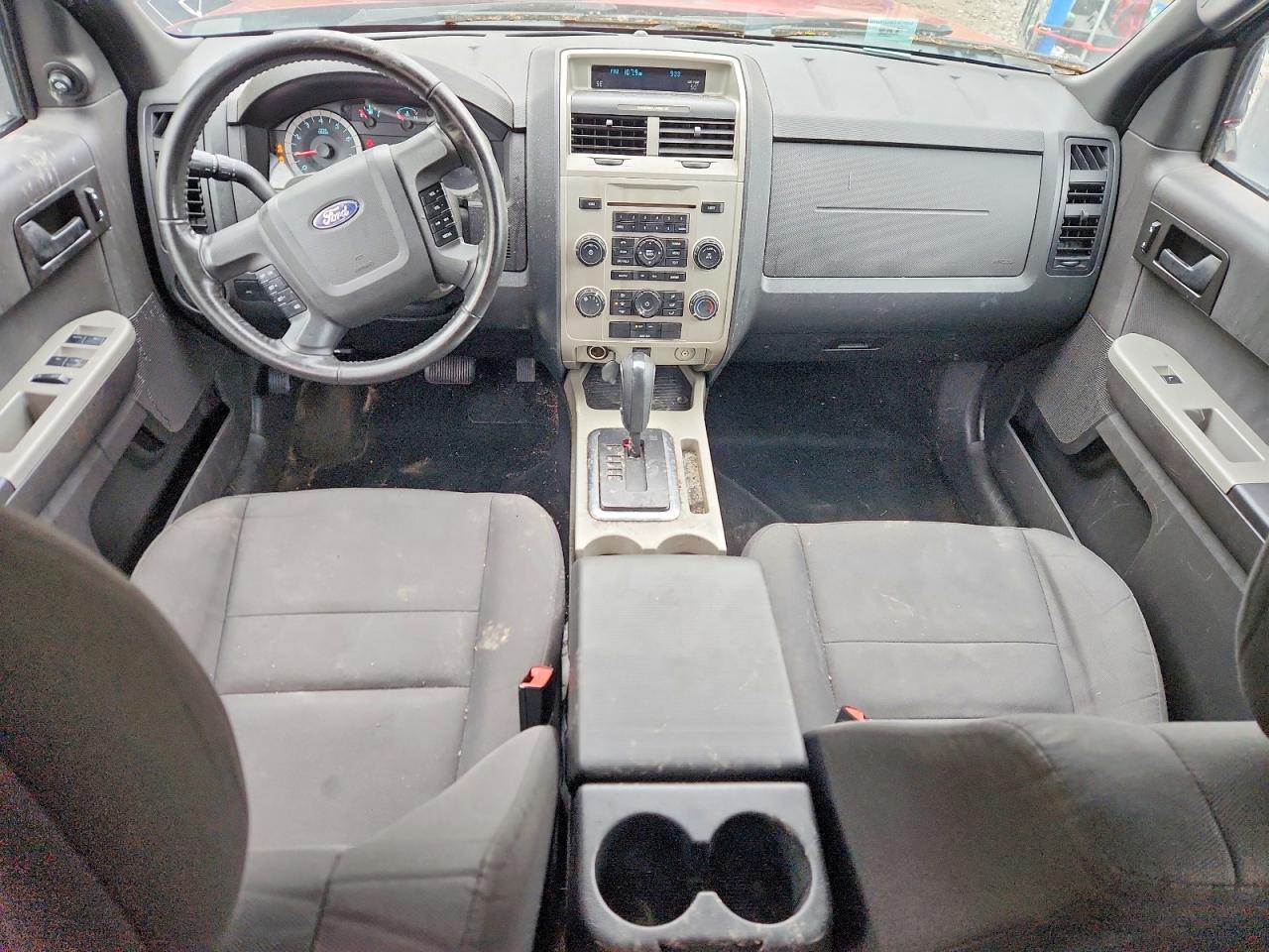 2012 FORD ESCAPE