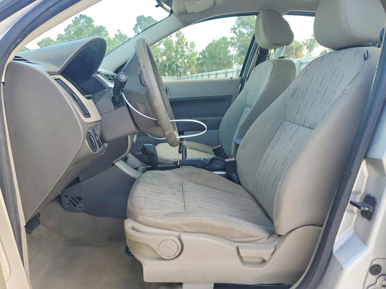 2011 FORD FOCUS