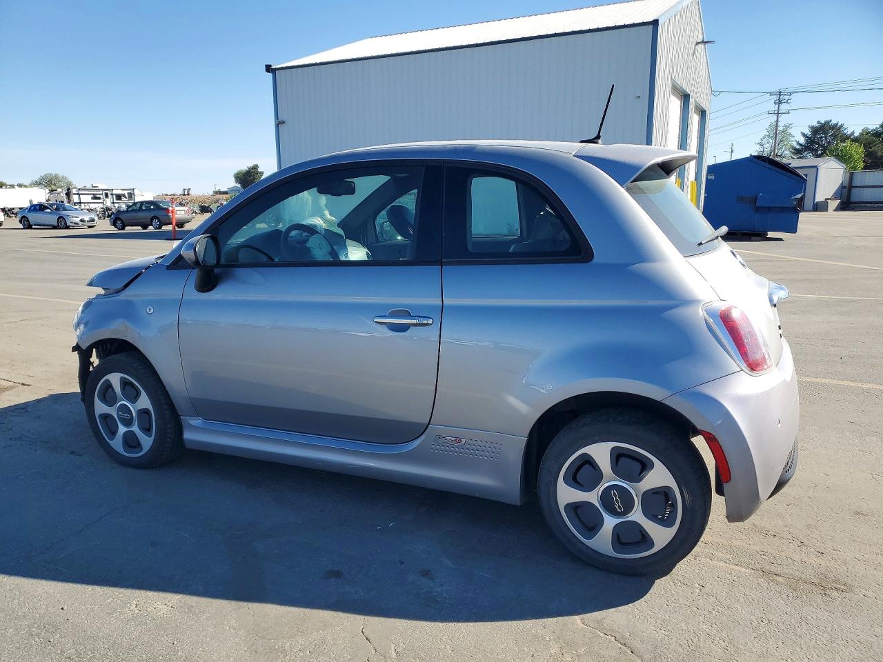 2015 FIAT 500