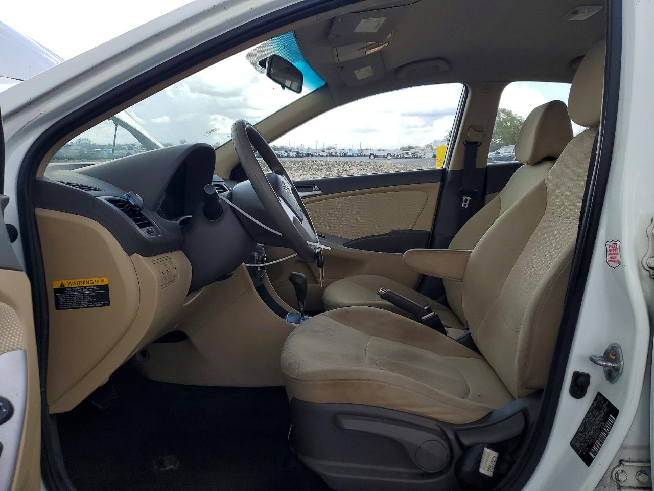 2013 HYUNDAI ACCENT