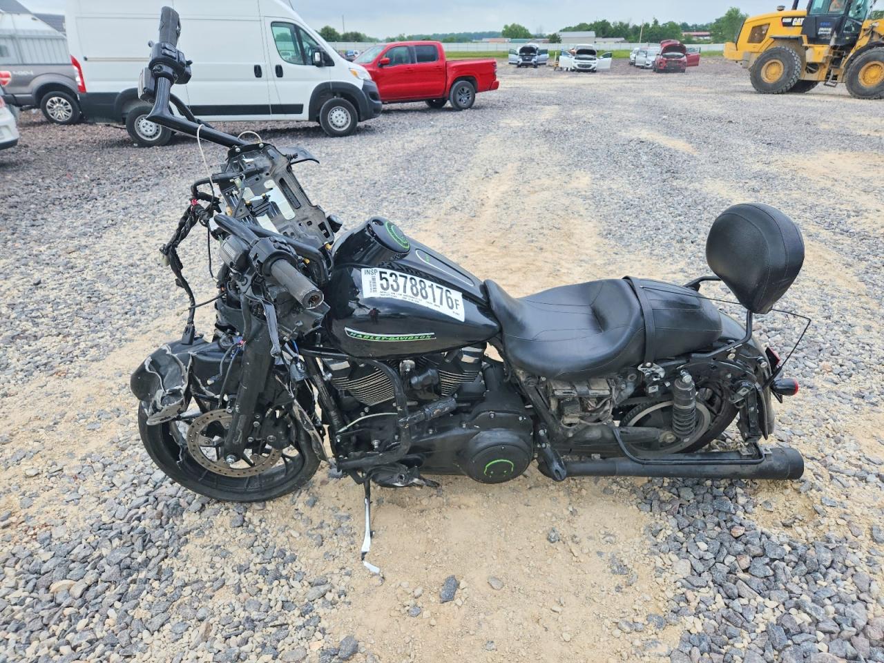 2020 HARLEY-DAVIDSON FL