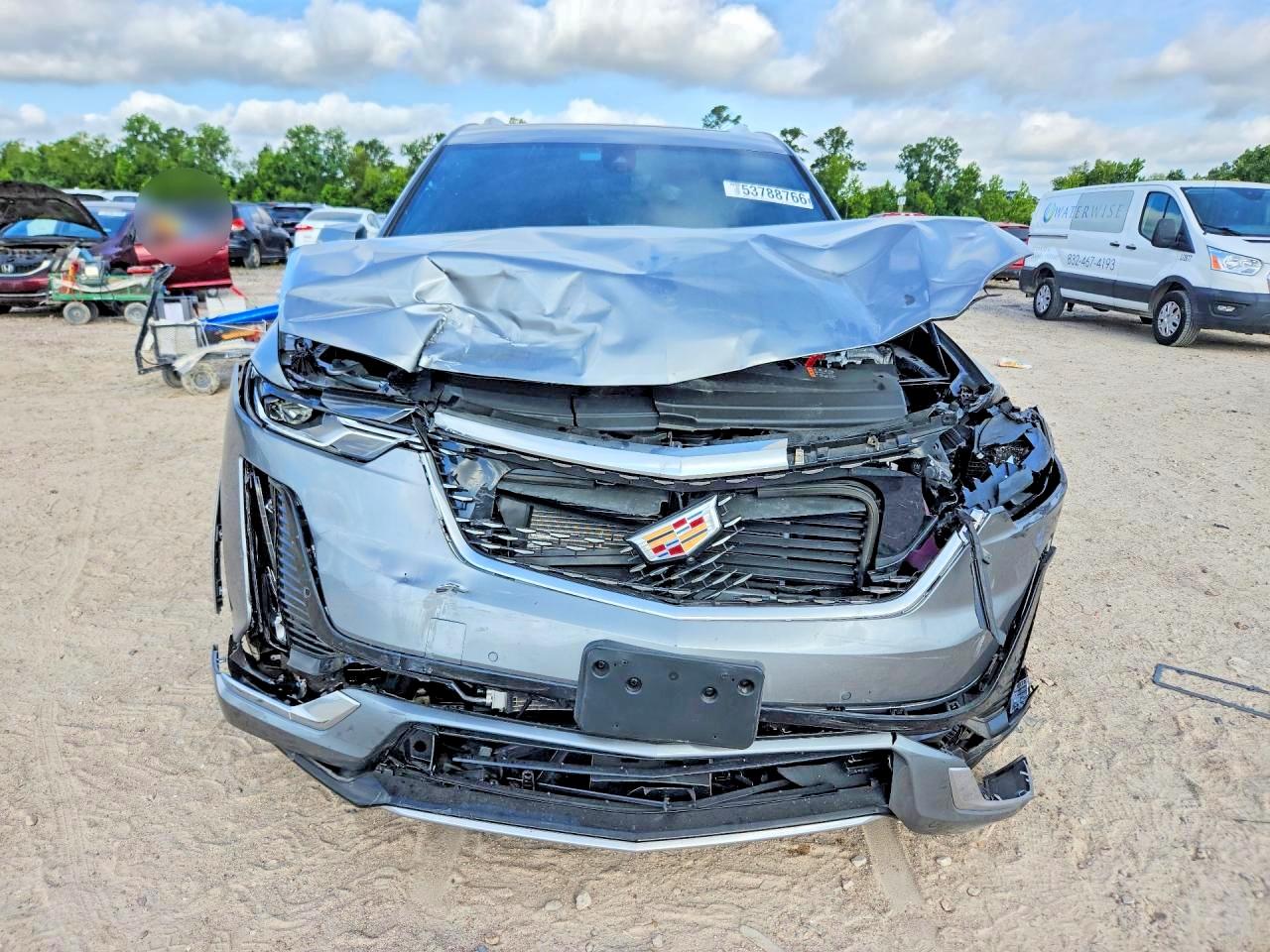 2025 CADILLAC XT6