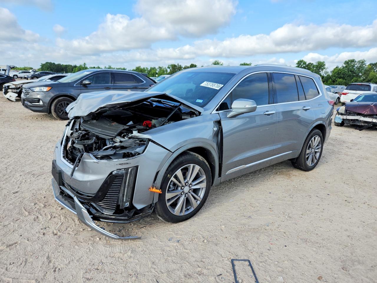 2025 CADILLAC XT6