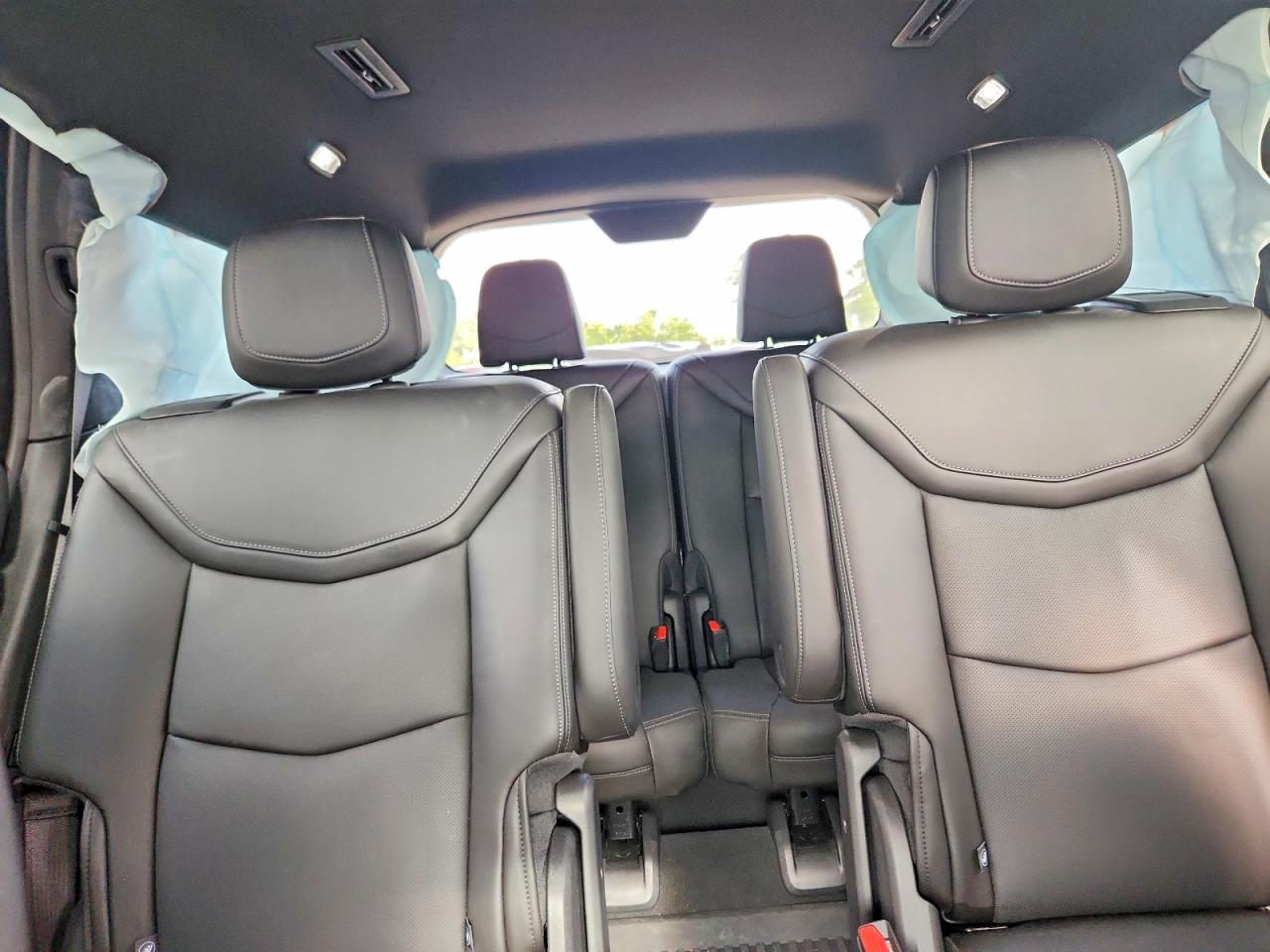 2025 CADILLAC XT6