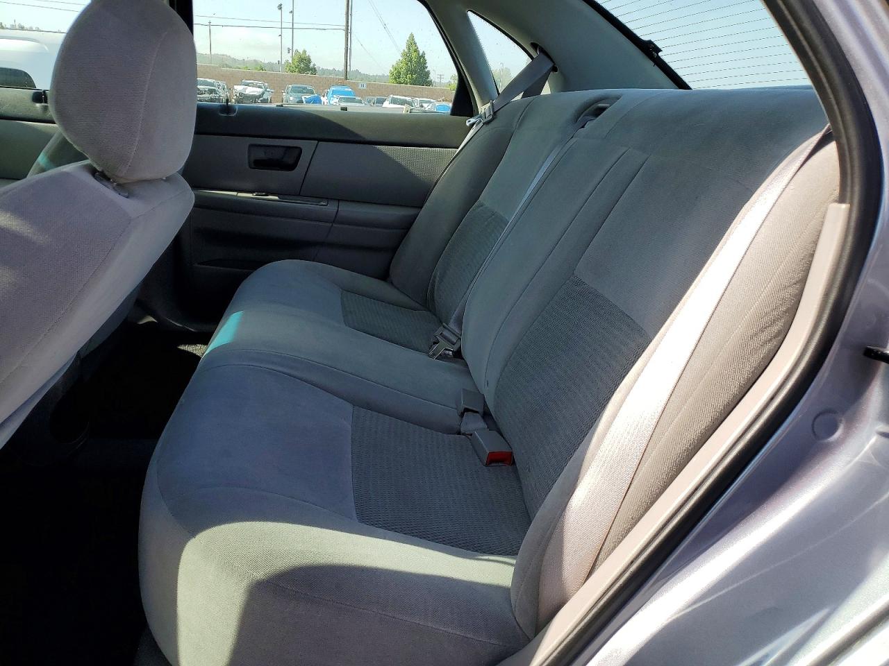 2006 FORD TAURUS