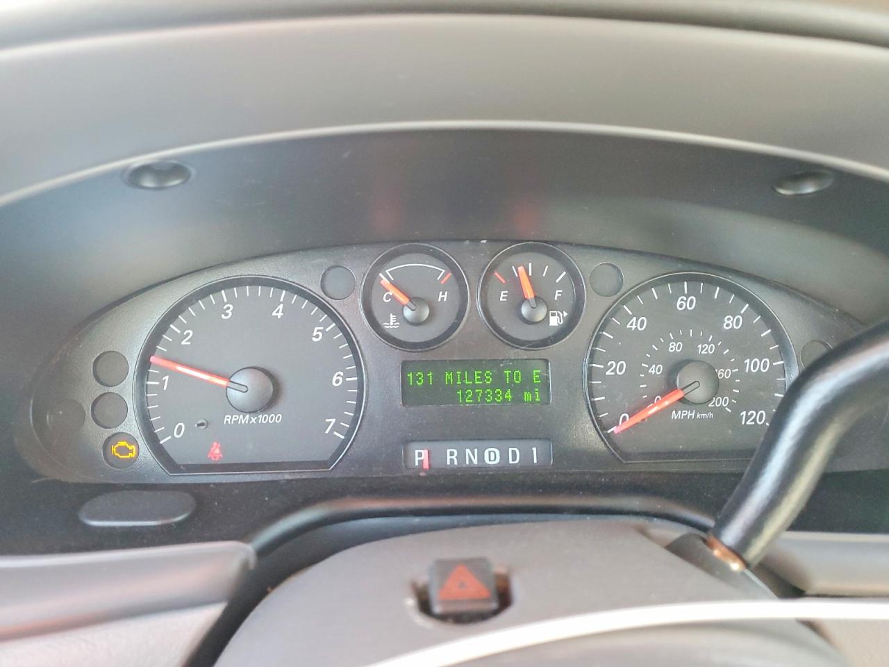 2006 FORD TAURUS
