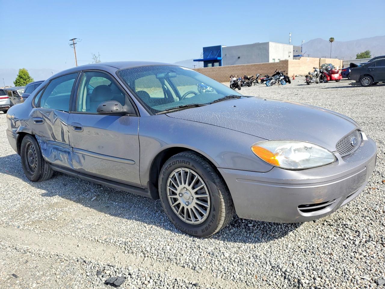 2006 FORD TAURUS