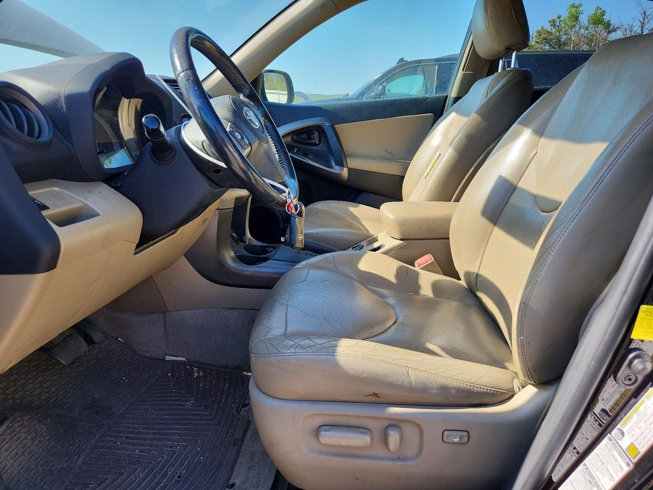 2012 TOYOTA RAV4