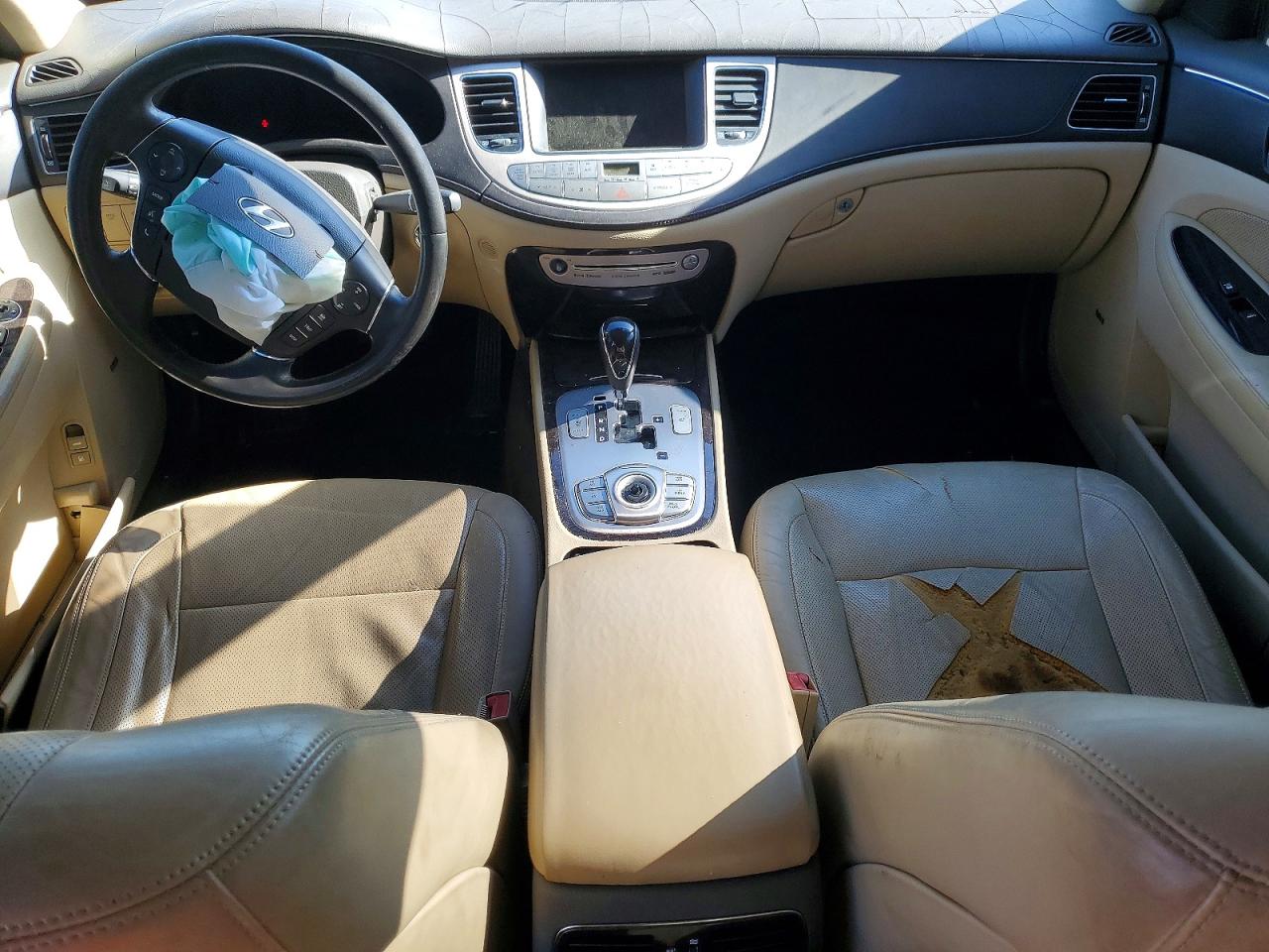 2011 HYUNDAI GENESIS