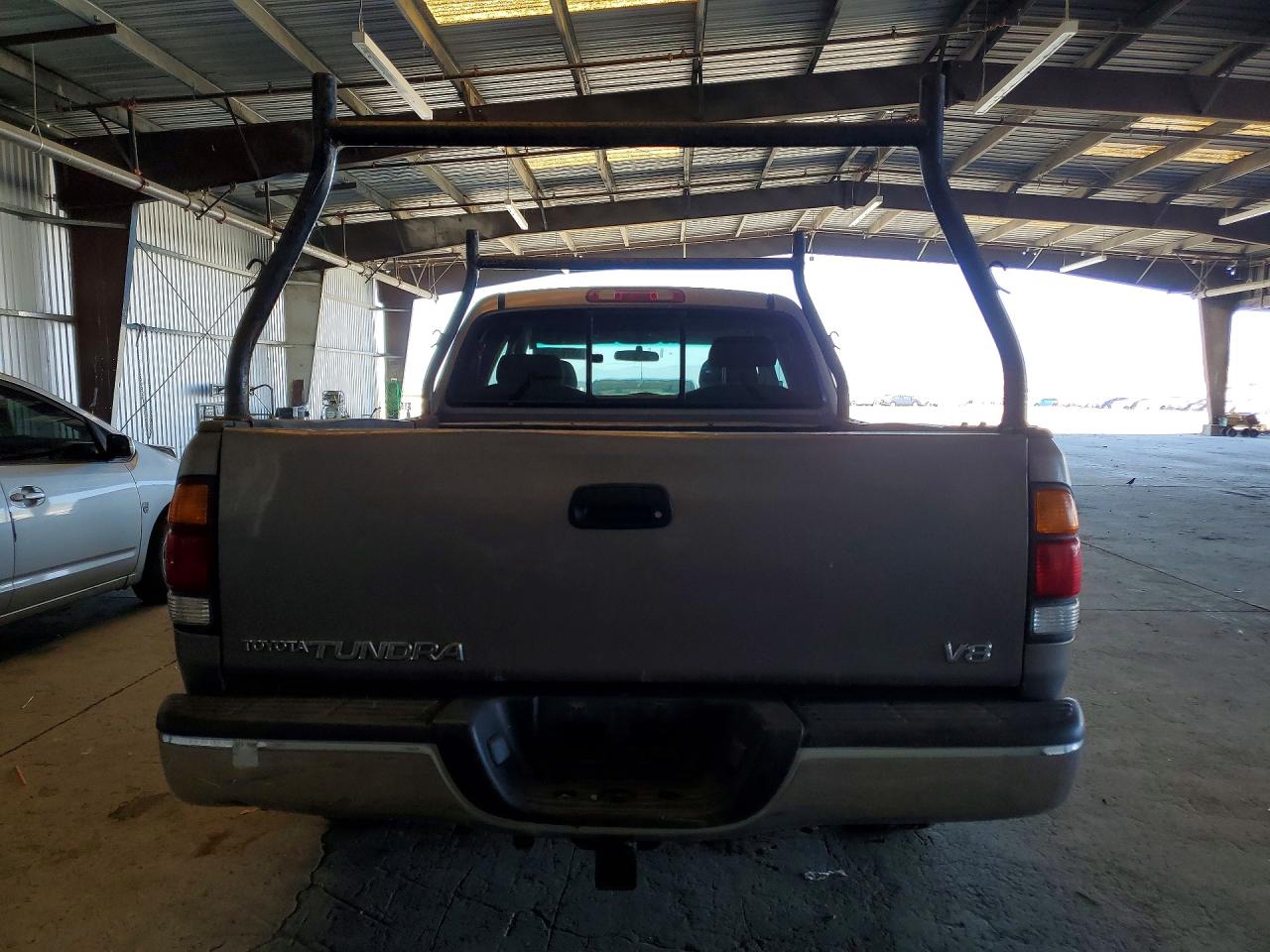 2000 TOYOTA TUNDRA