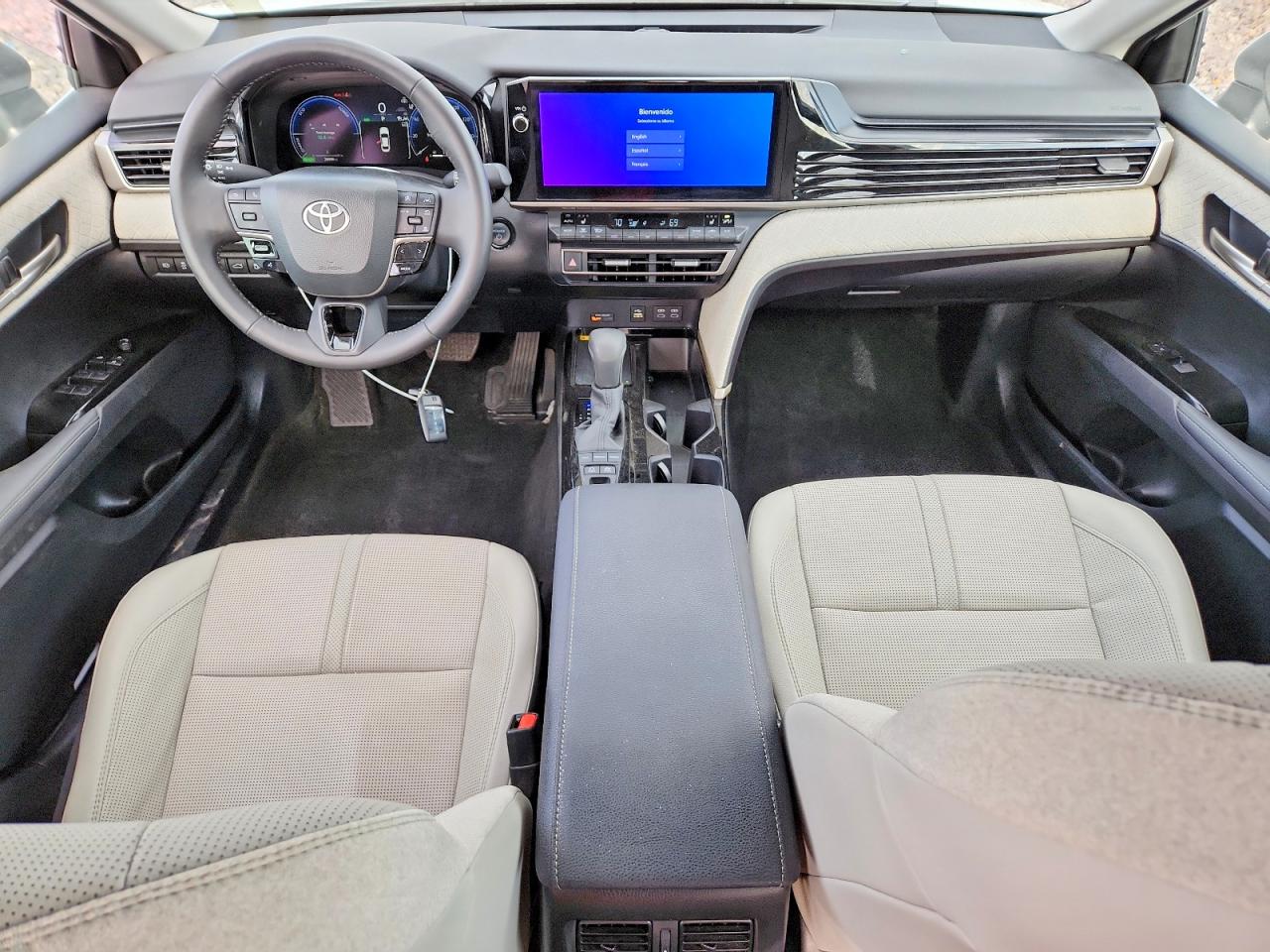 2025 TOYOTA CAMRY