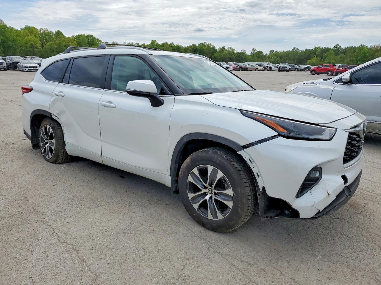 2023 TOYOTA HIGHLANDER