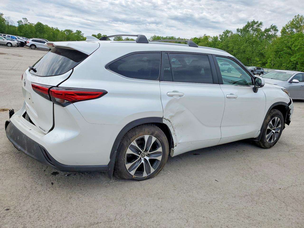 2023 TOYOTA HIGHLANDER