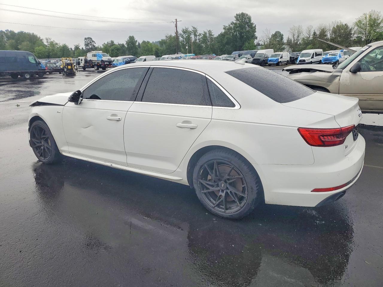 2017 AUDI A4