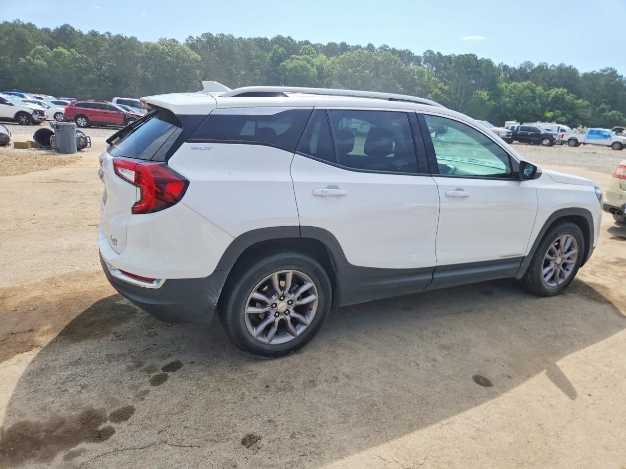 2022 GMC TERRAIN