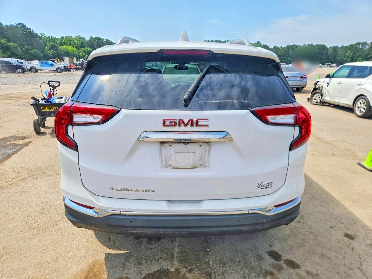 2022 GMC TERRAIN