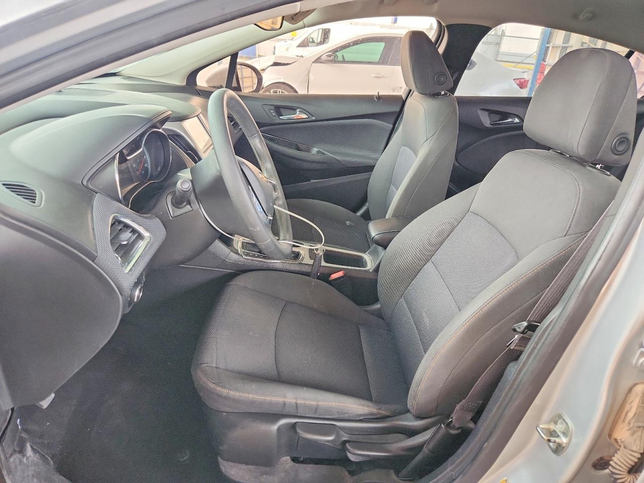 2018 CHEVROLET CRUZE