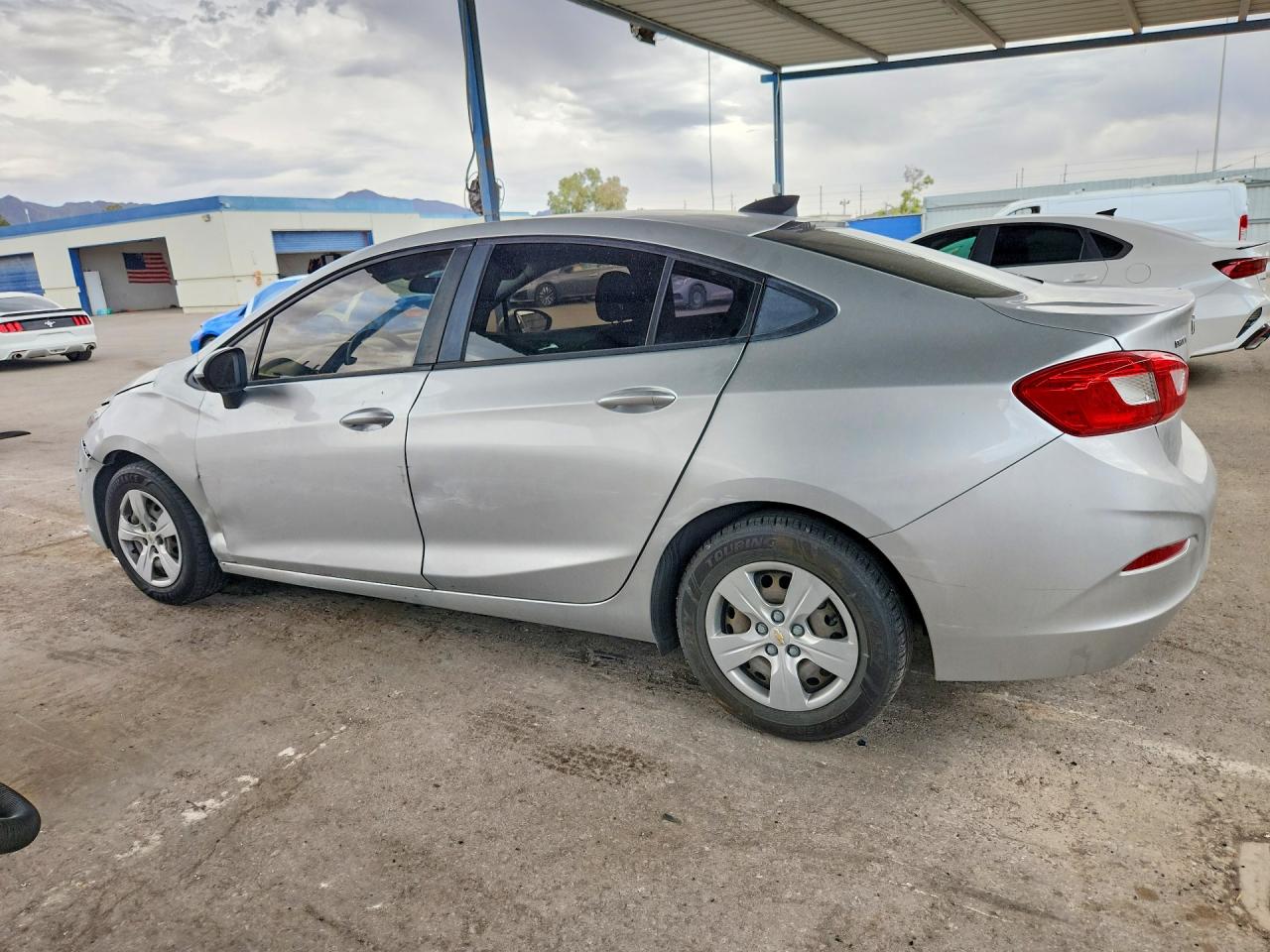 2018 CHEVROLET CRUZE